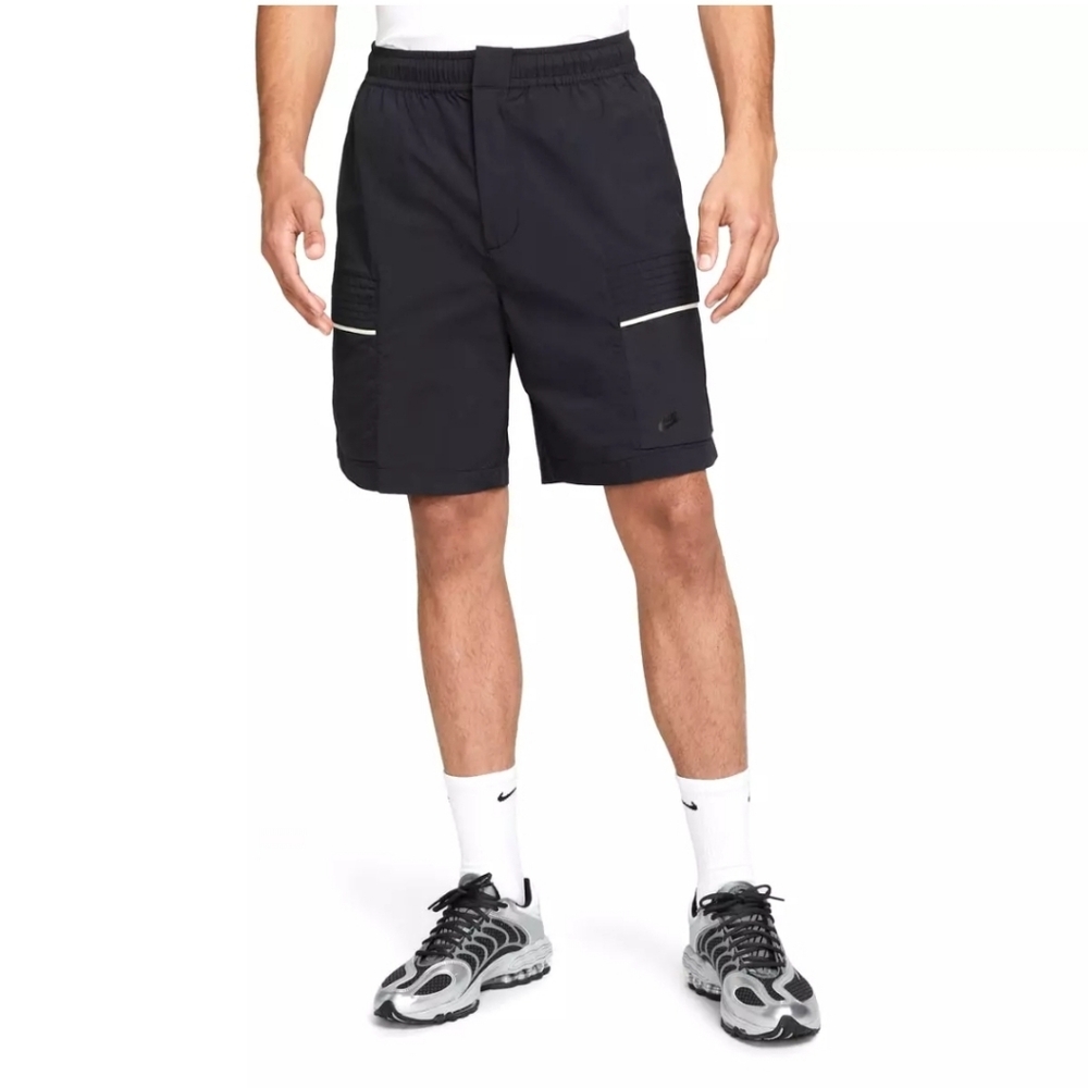 Nike Sportswear Woven Utility Cargo Shorts Black Mens XL Athletic Training